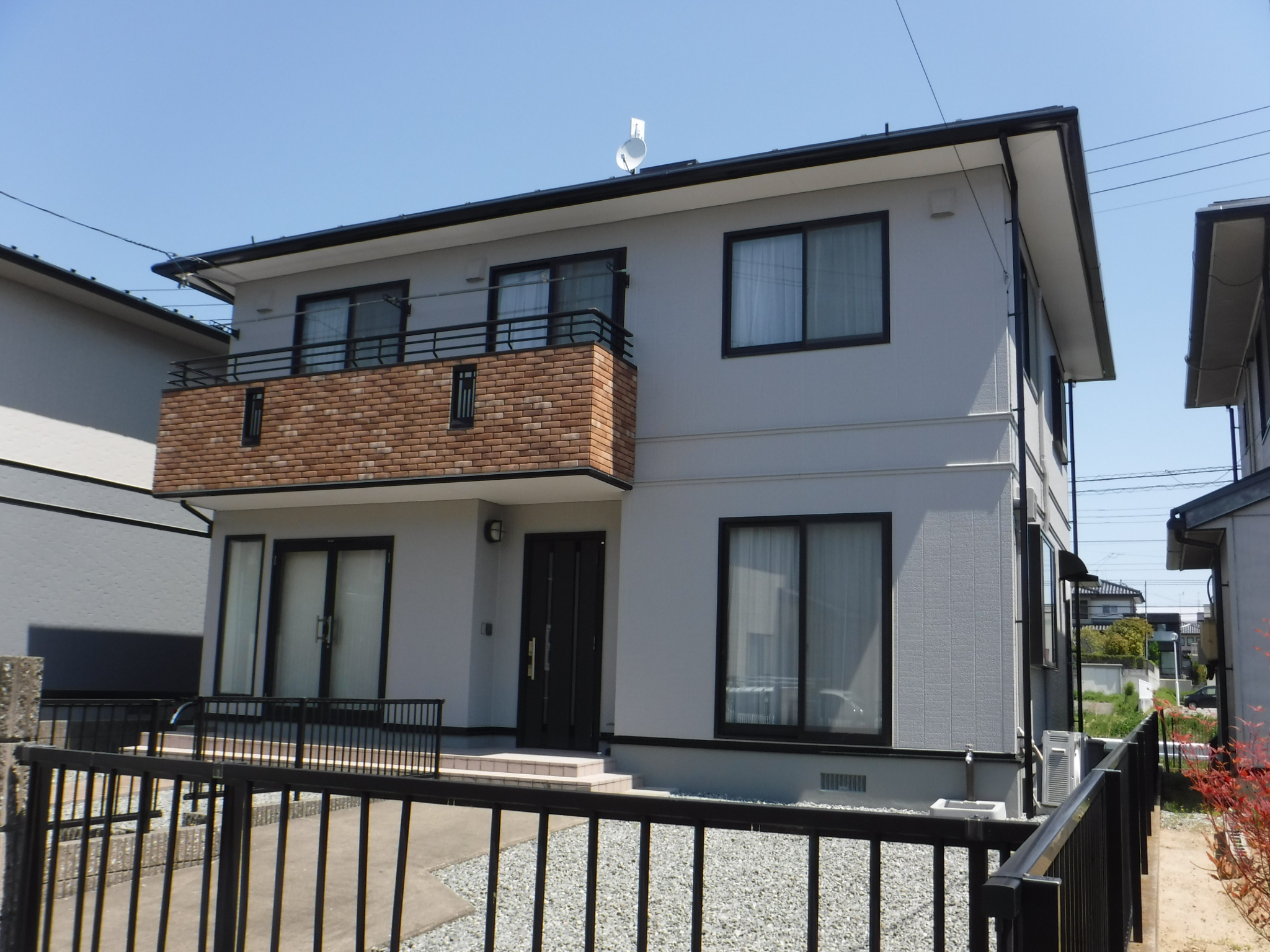 郡山市　屋根塗装　外壁塗装　付帯部塗装