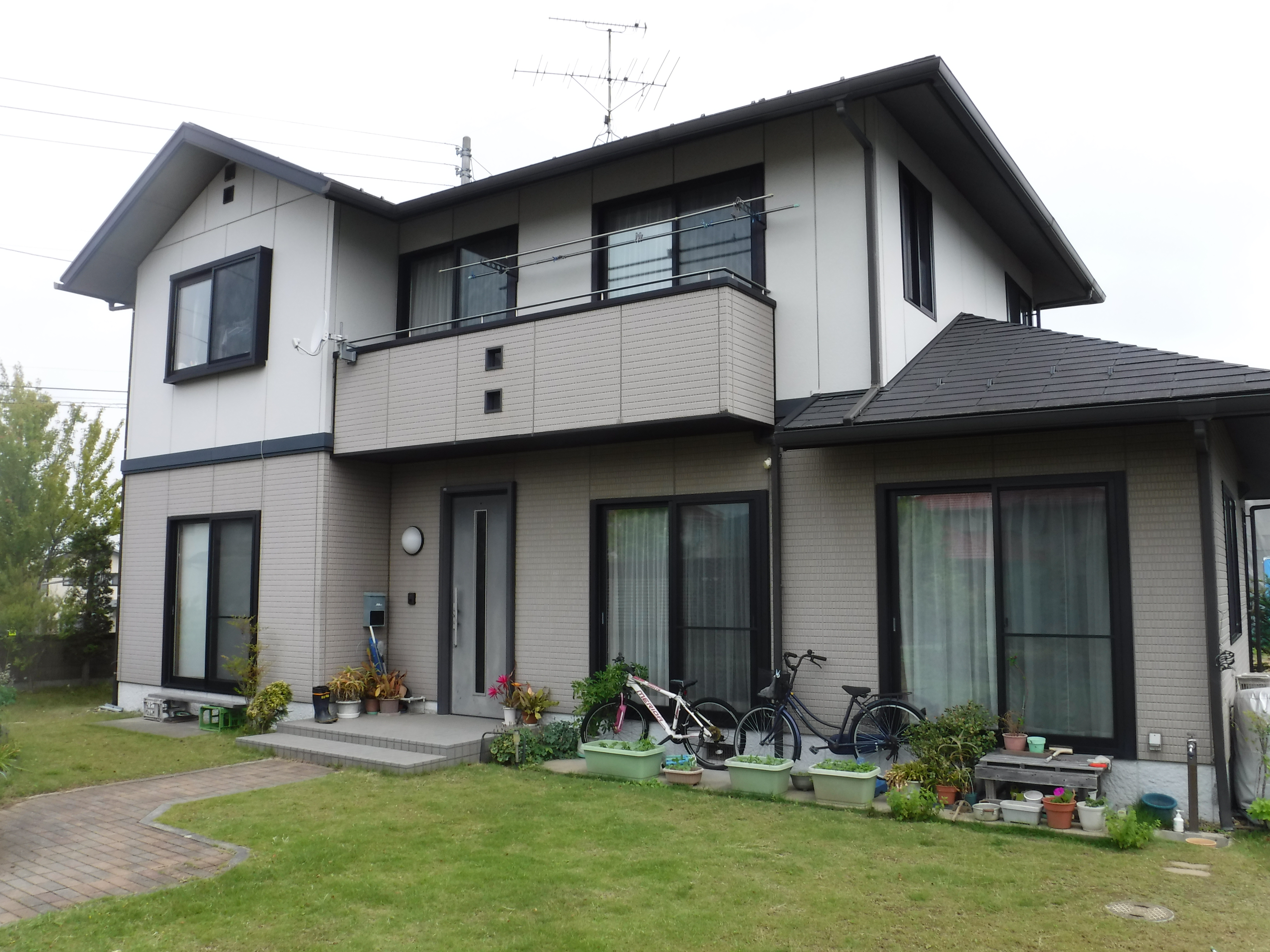 郡山市　屋根塗装　外壁塗装　付帯部塗装