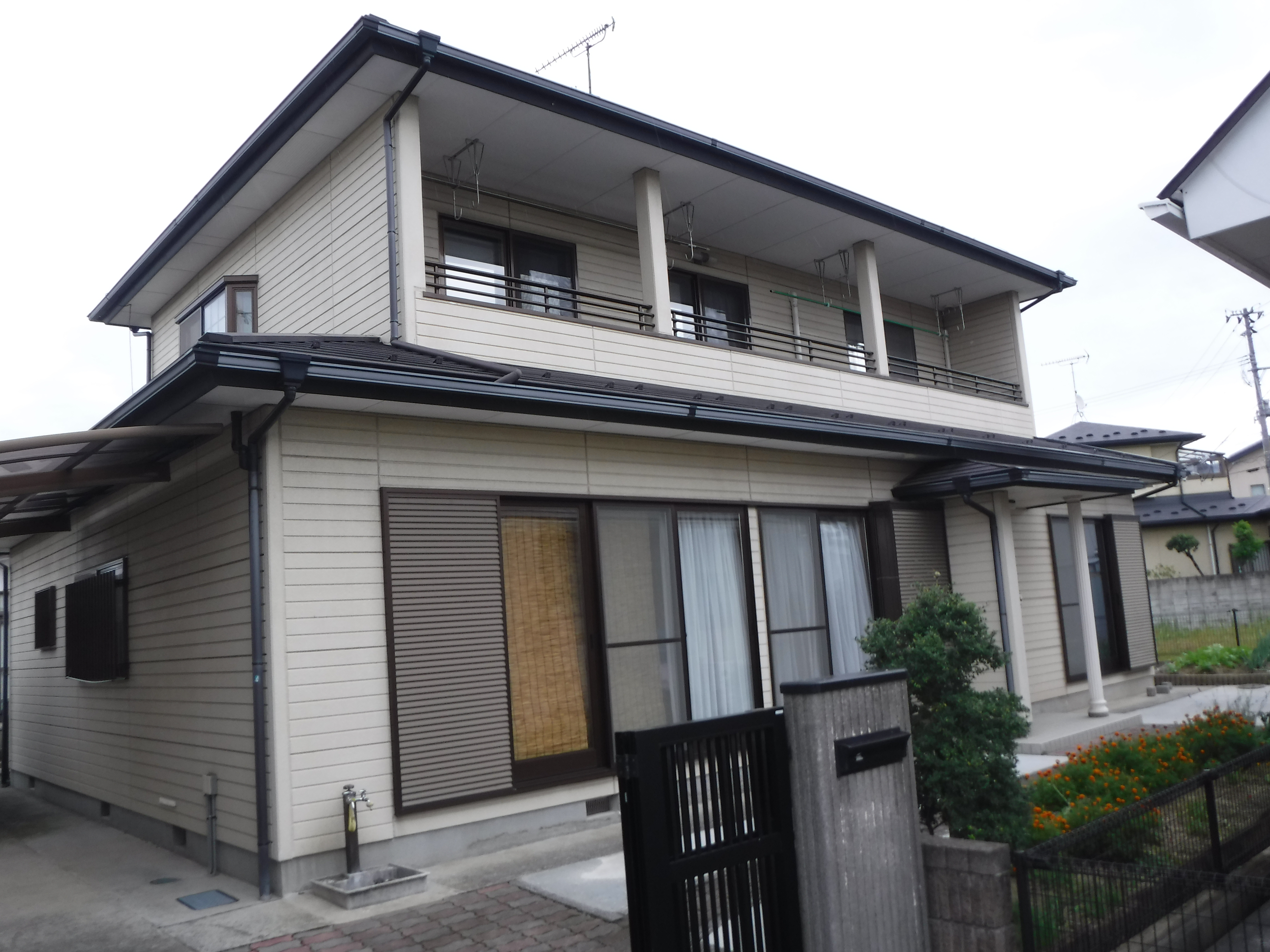 郡山市　屋根塗装　外壁塗装　付帯部塗装