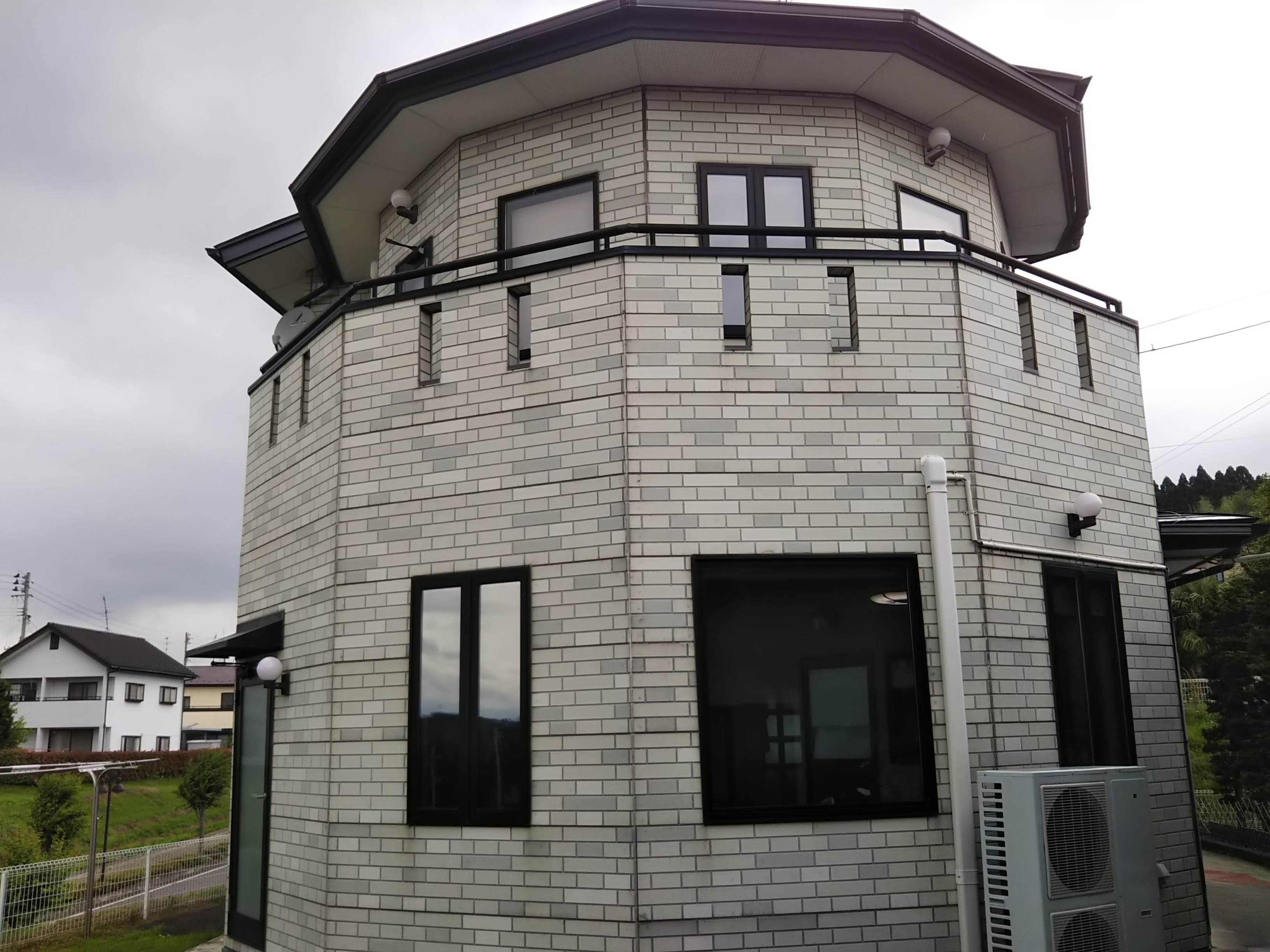 郡山市　屋根塗装　外壁塗装　付帯部塗装