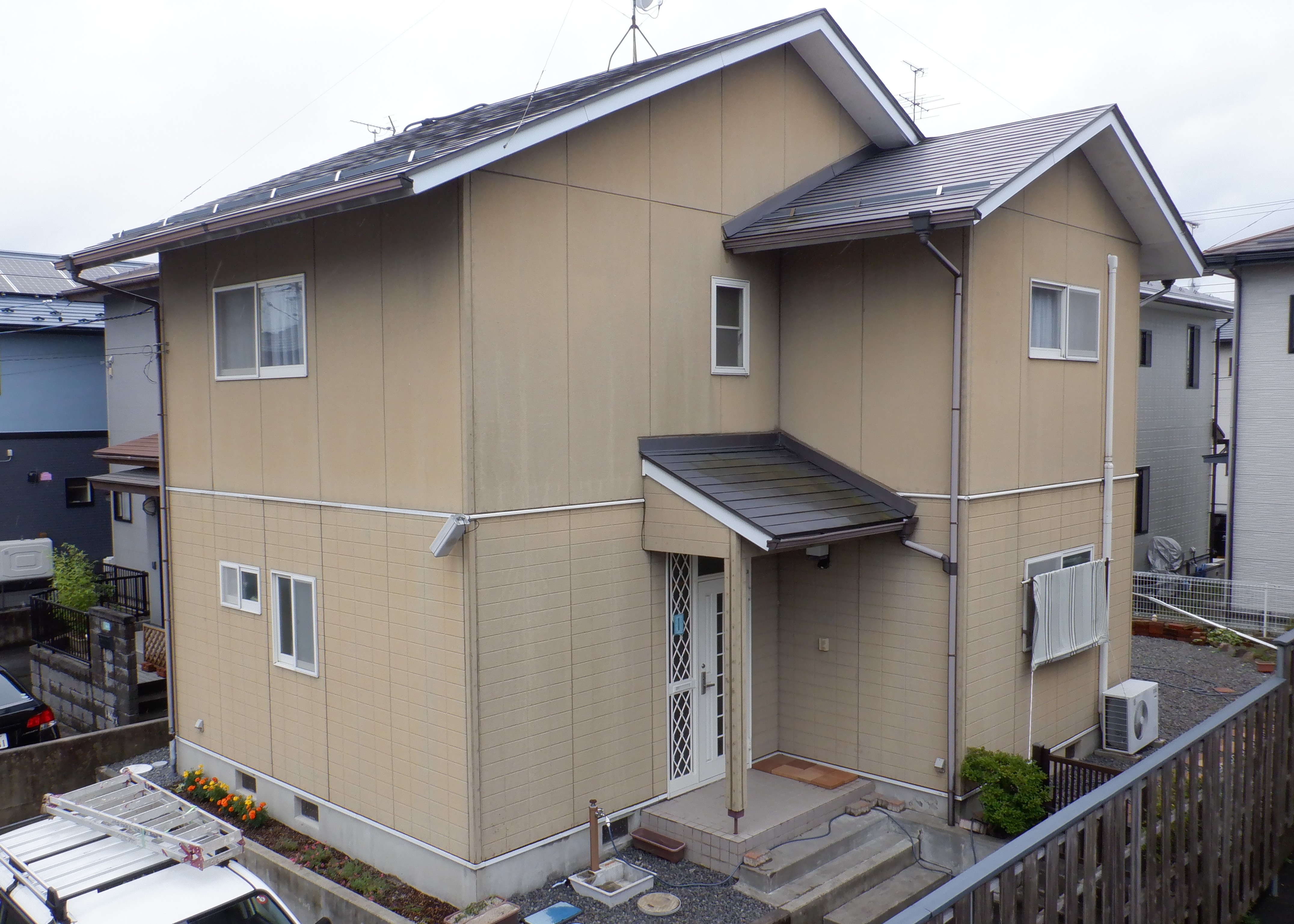 郡山市　屋根塗装　外壁塗装　付帯部塗装