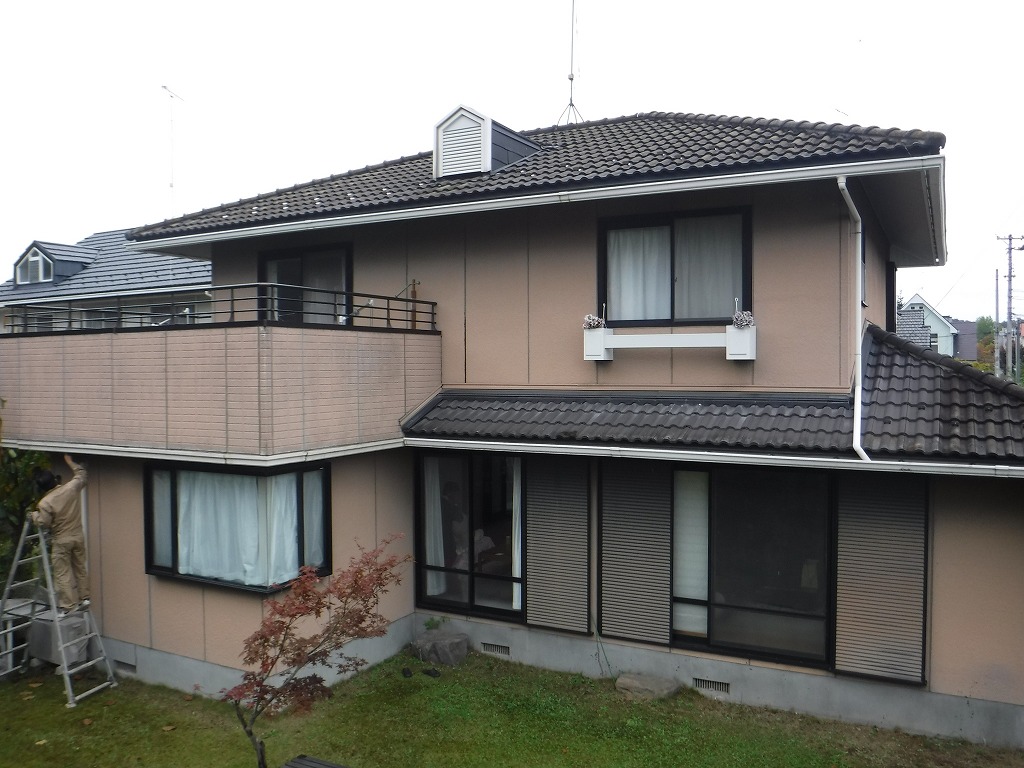 郡山市　屋根塗装　外壁塗装　付帯部塗装