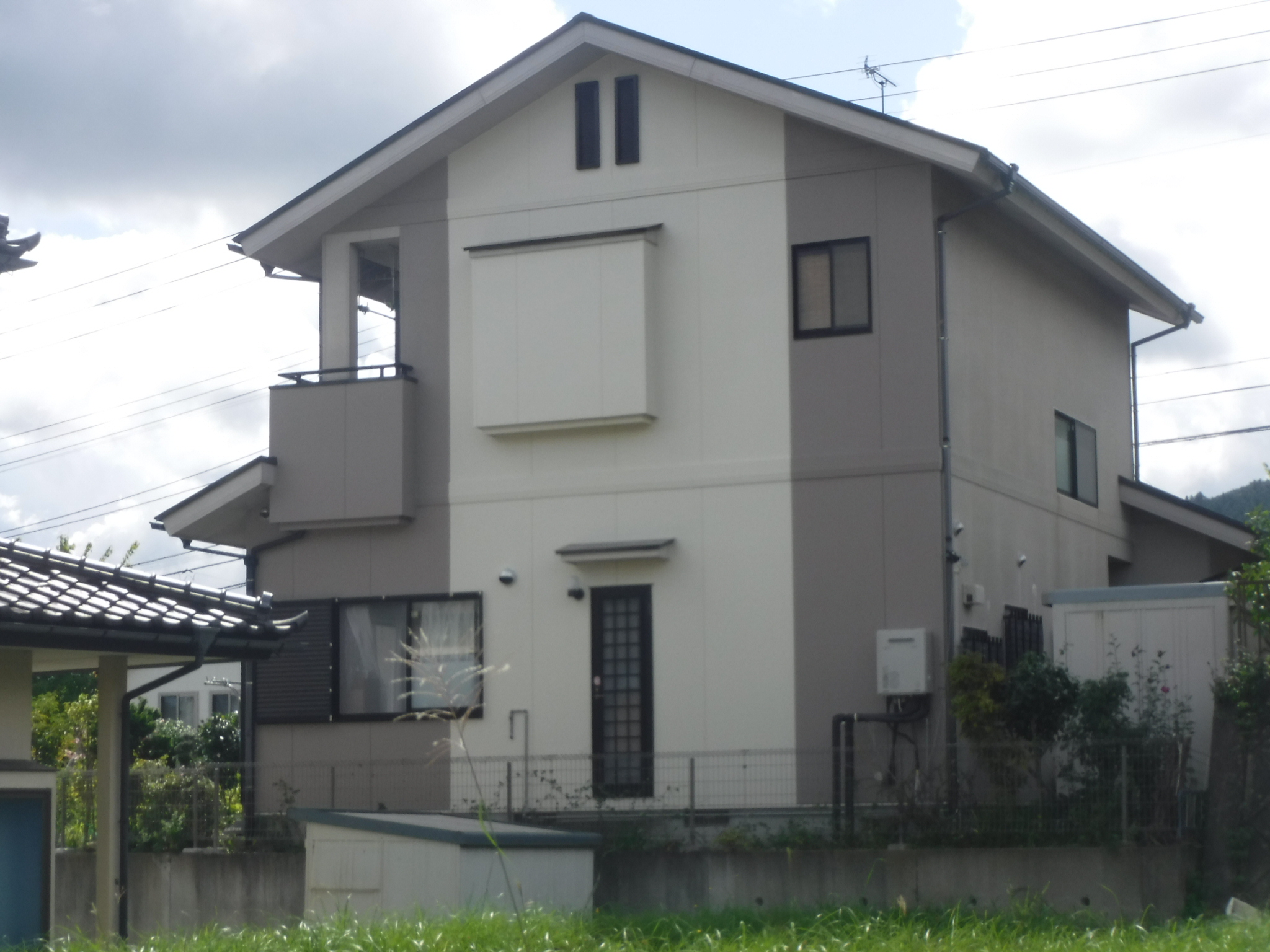 郡山市　屋根塗装　外壁塗装　付帯部塗装